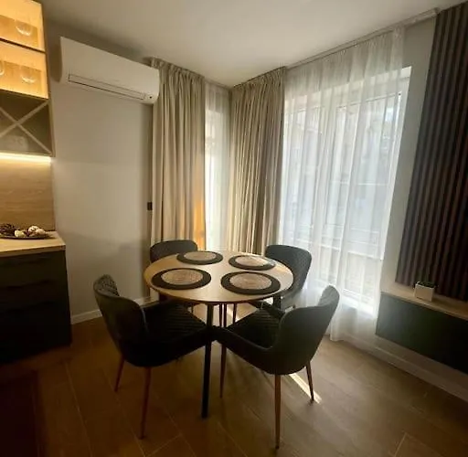 Apartman Modern Family Near The Beach, Free Parking Primorszko